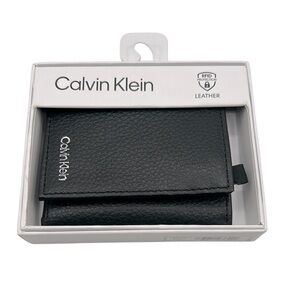 Calvin Klein Men's Black Genuine Leather Classic Wallet New with tags!